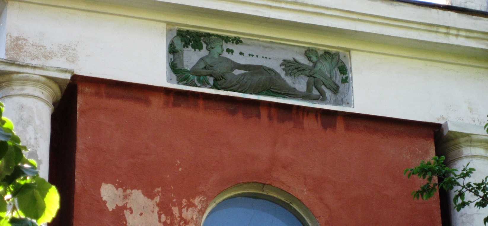 Одесса, Дачний провулок, 2. Одесса — Монументальное искусство