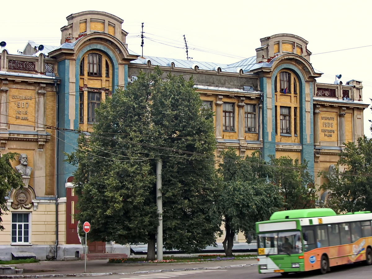 Владимир, Никитская улица, 1
