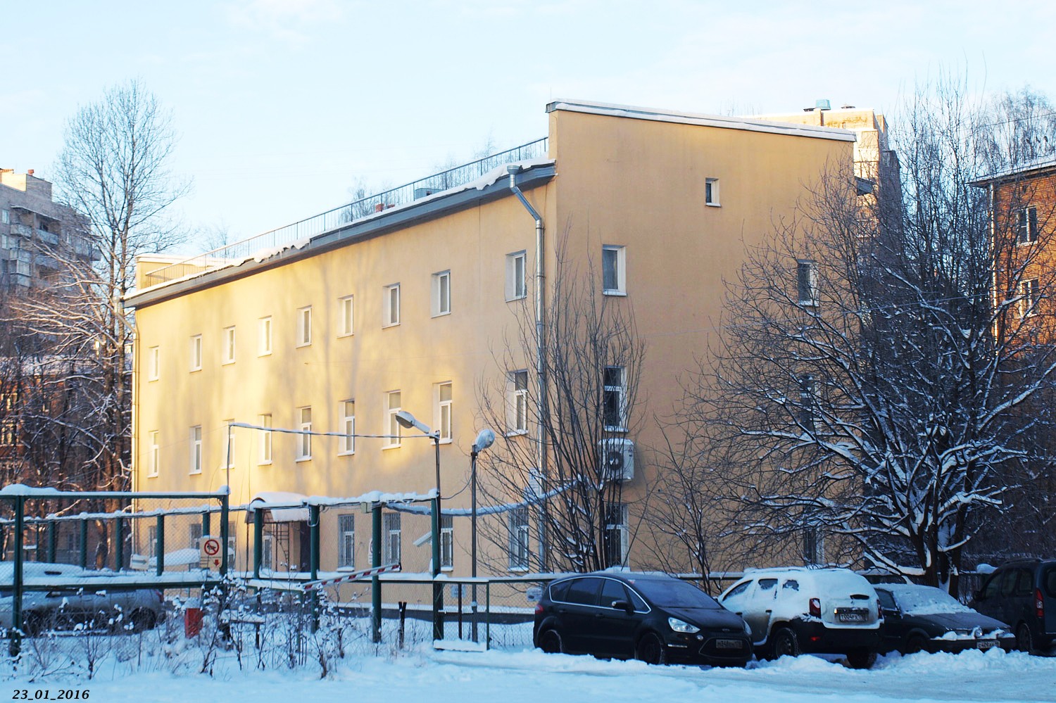 Saint Petersburg, Шоссе Революции, 12 корп. 2
