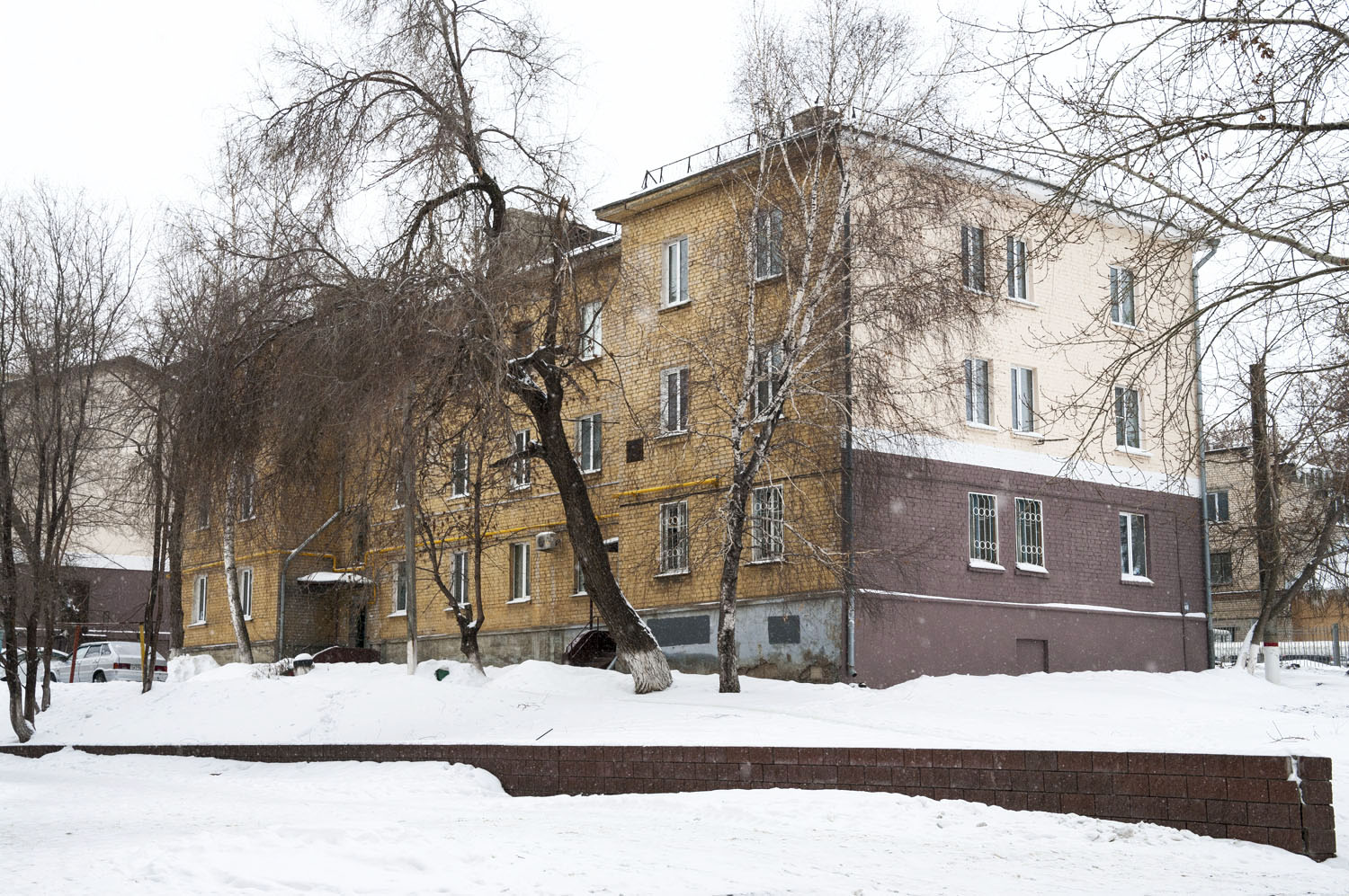 Novokuybyshevsk, Улица Суворова, 19А