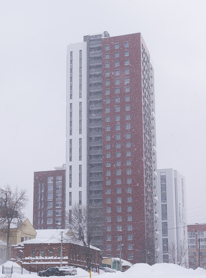 Ufa, Улица Нуриманова, 16; Коммунистическая улица, 11/1