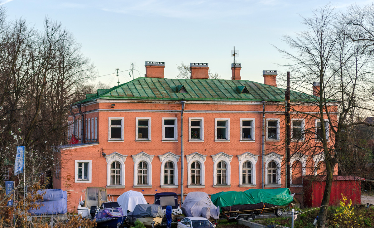 Ust-Ischora, Шлиссельбургское шоссе, 219