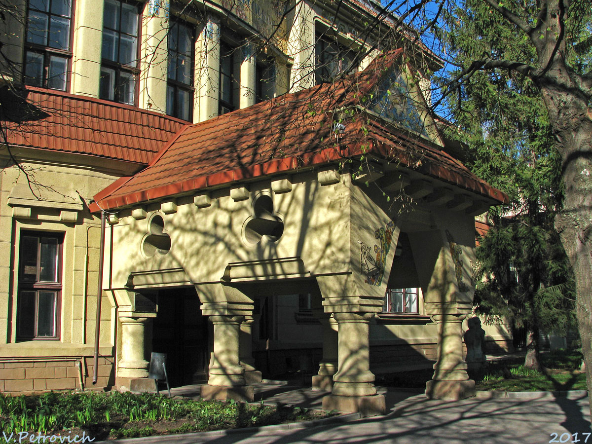 Харьков, Улица Искусств, 8