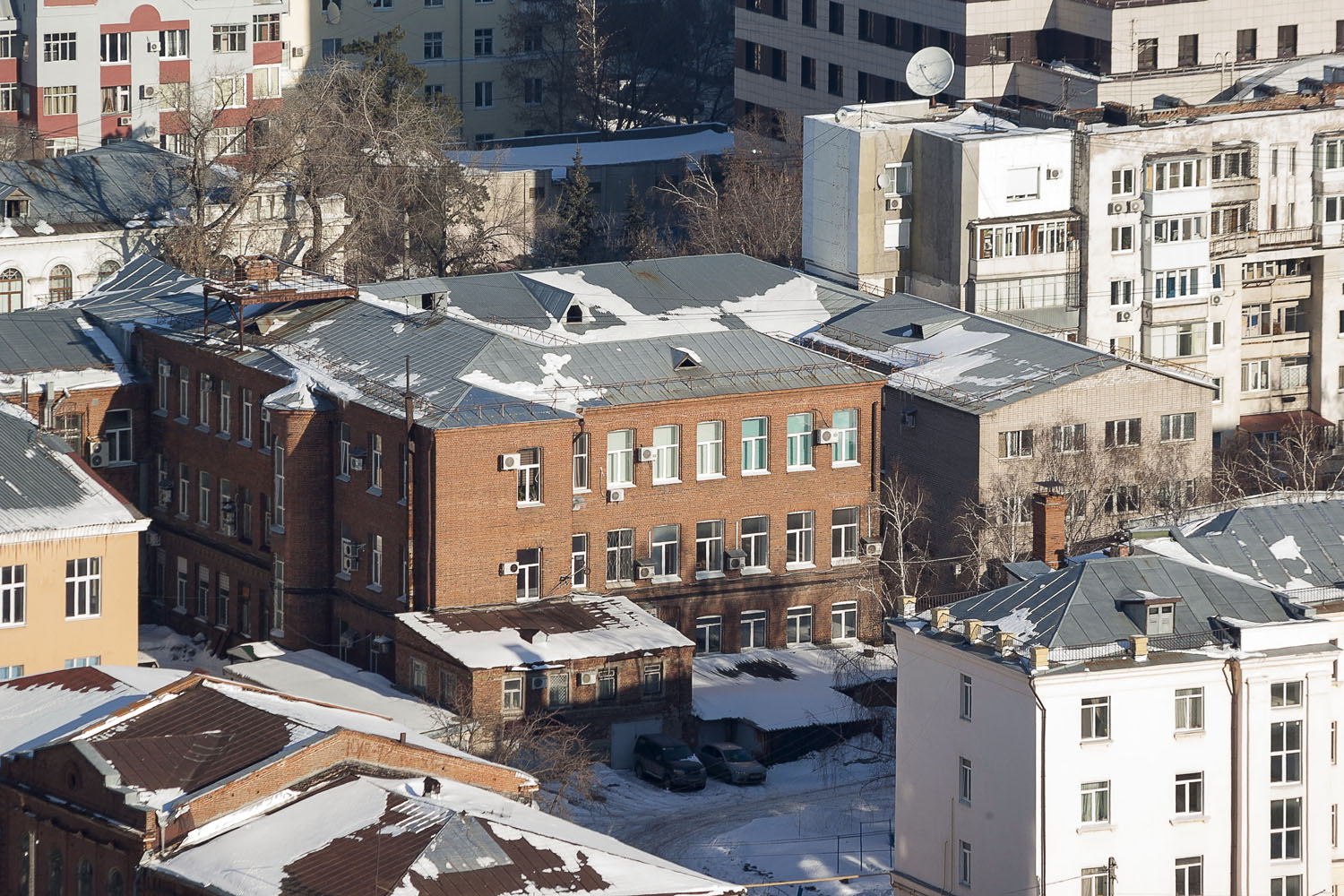 Samara, Молодогвардейская улица, 151 / Студенческий переулок, 8