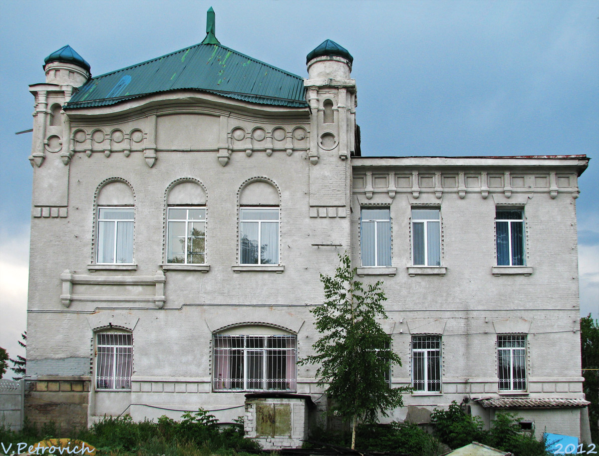 Ольшаны, Советская улица, 3
