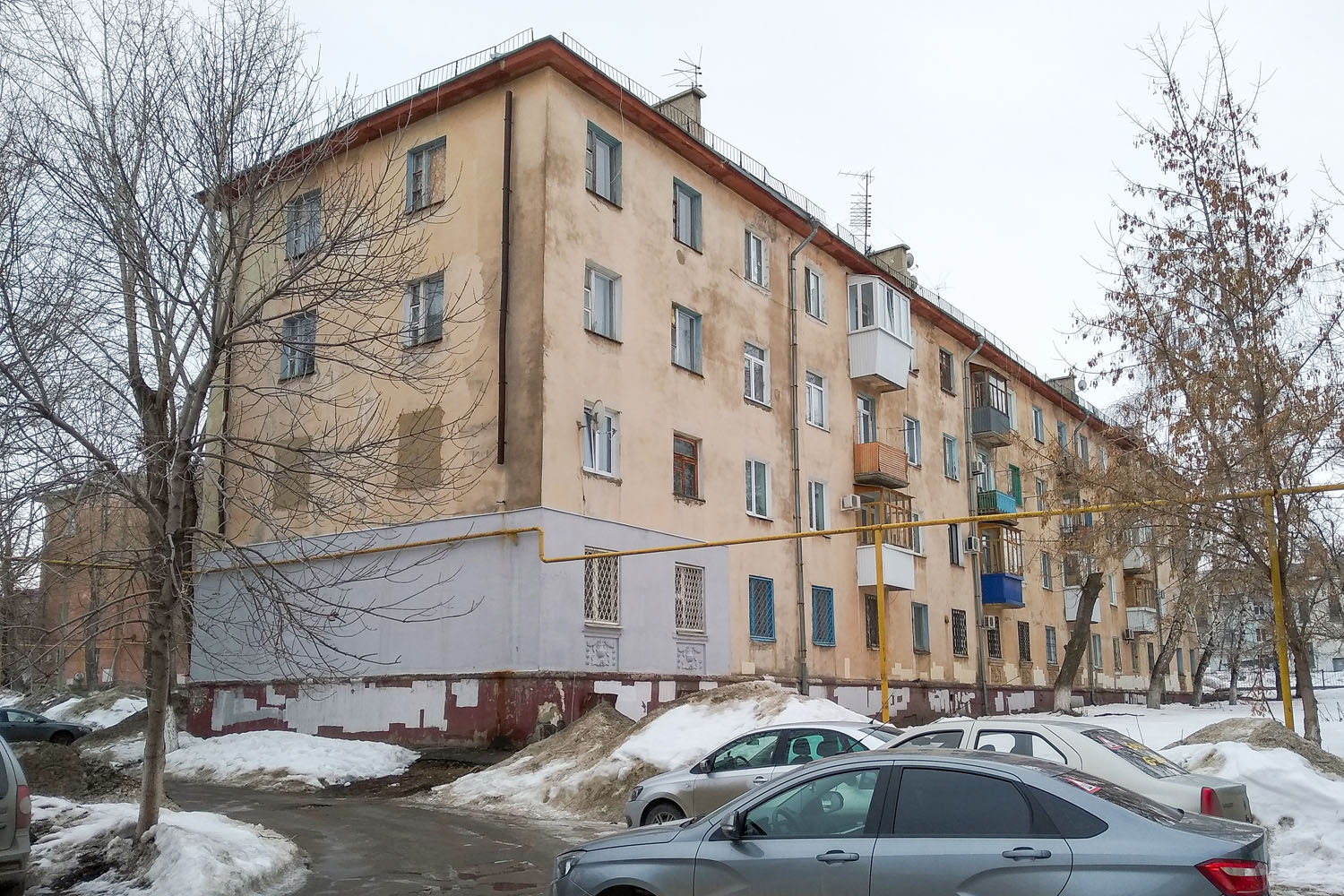 Новокуйбышевск, Коммунистическая улица, 42А