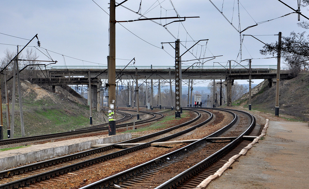 Мерефа, Улица 1 Мая, ??