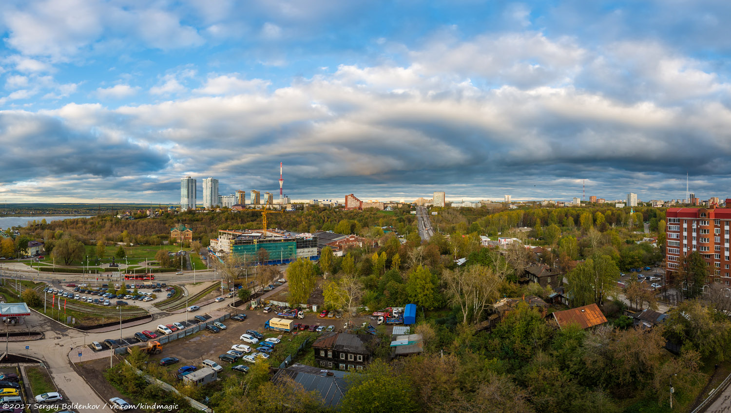Пермь, Суксунская улица, 7; Улица Клименко, 14А/1; Екатерининская улица, 10; Пермская улица, 3А; Пермская улица, 1; Улица Фрезеровщиков, 94; Улица Фрезеровщиков, 86; Красновишерская улица, 39; Красновишерская улица, 37; Красновишерская улица, 35; Бульвар Гагарина, 10; Уральская улица, 119; Улица Клименко, 20. Пермь — Панорамы
