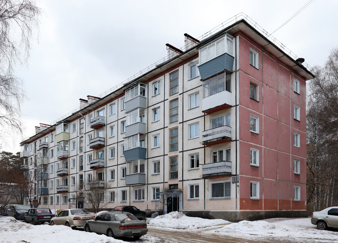 Железногорск, Молодёжная улица, 11