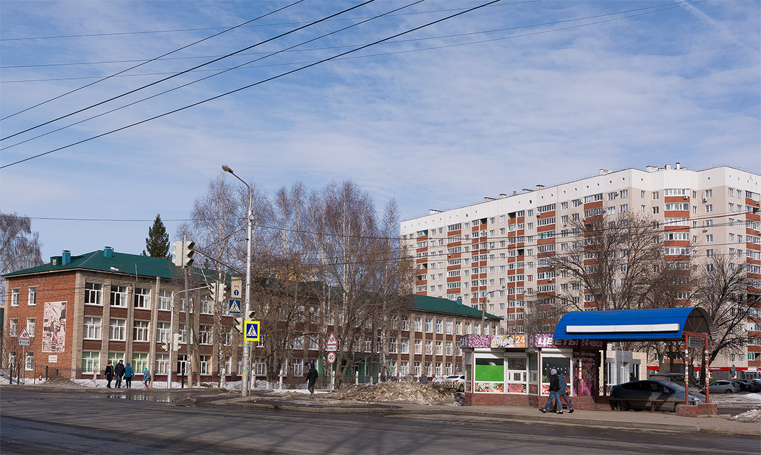 Ufa, Улица Ахметова, 320; Улица Ахметова, 320/1; Улица Ахметова, 318/1*