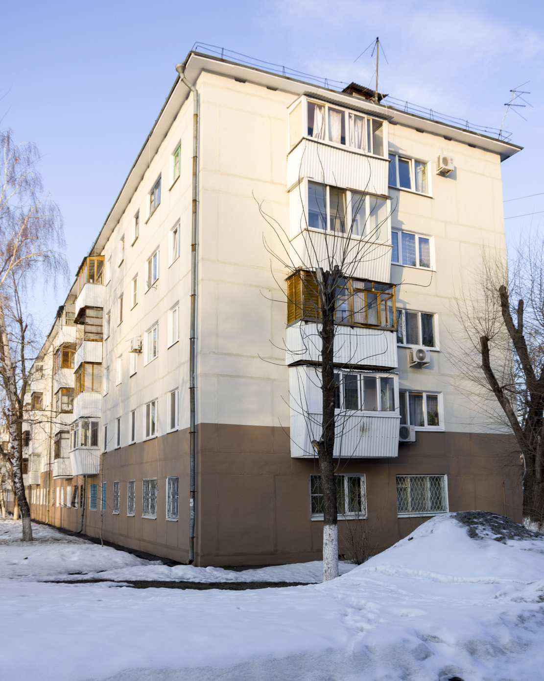Новокуйбышевск, Улица Дзержинского, 4