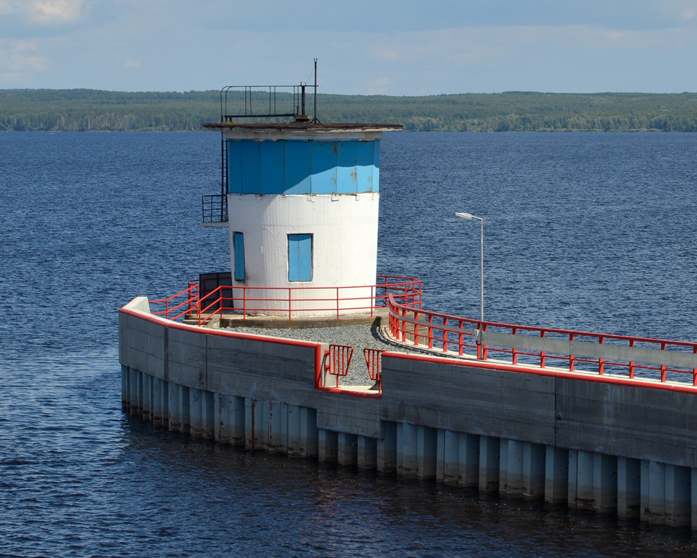 Chaykovsky, Шлюзовой проезд