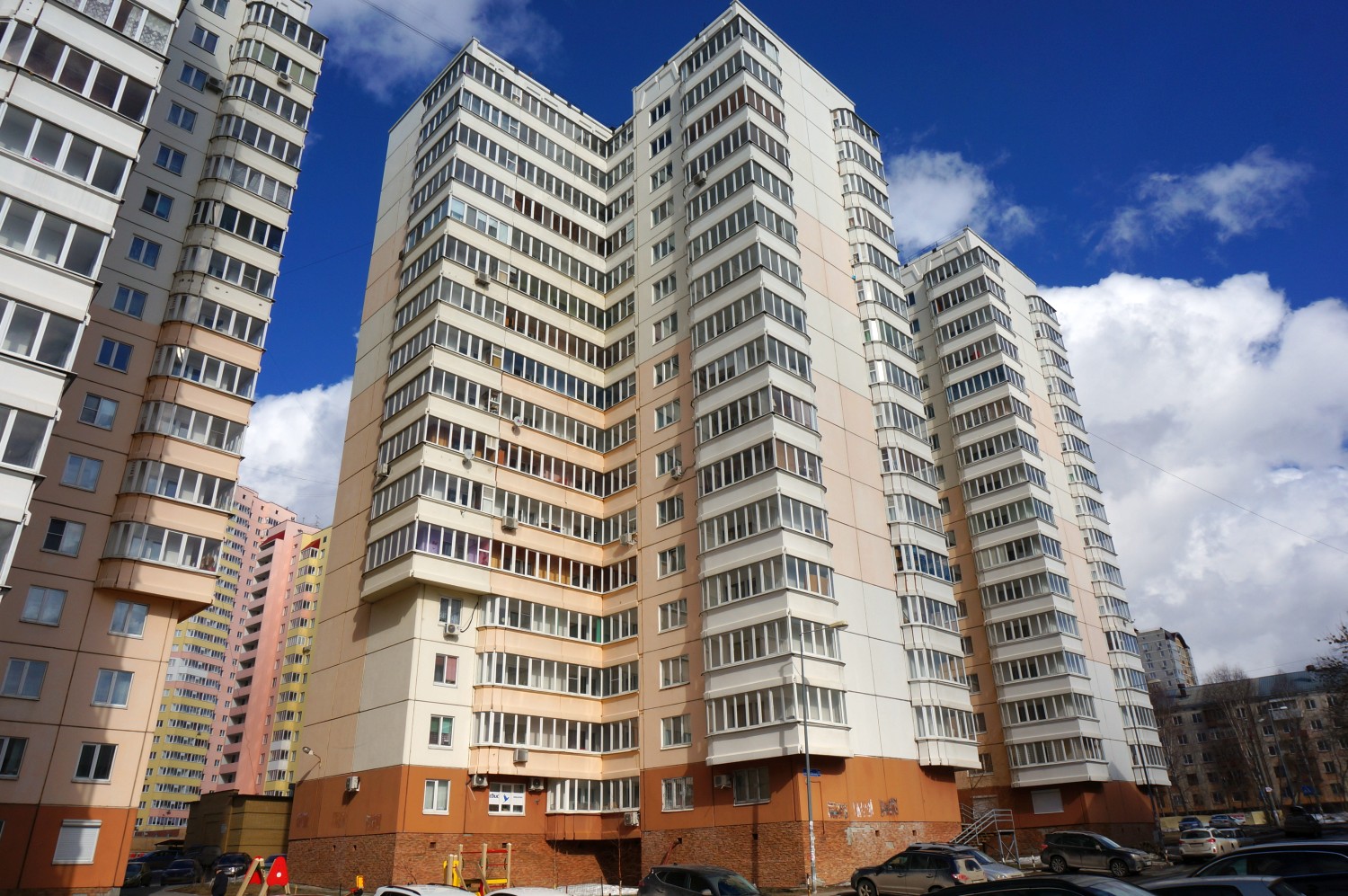 Пермь, Камчатовская улица, 18