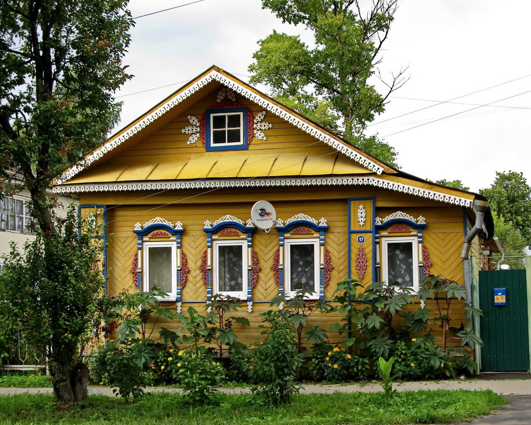 Углич, Улица Свободы, 17. Резные орнаменты (кроме наличников)
