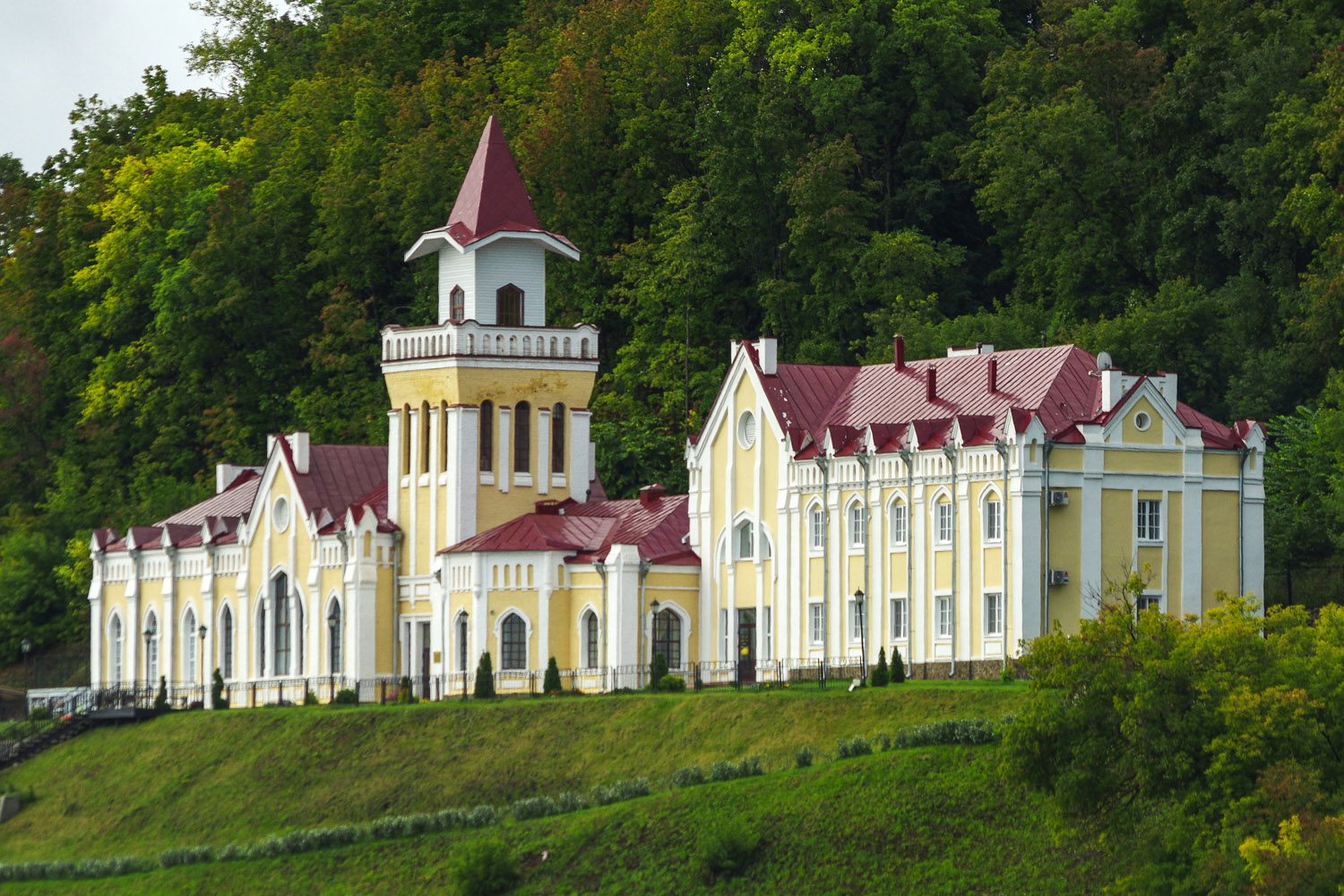 Сарапул, Улица Оползина, 1