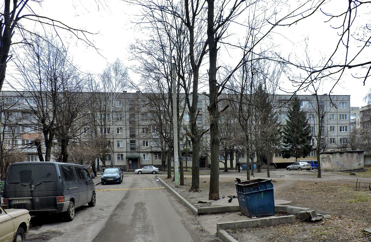 Харьков, Проспект Тракторостроителей, 90Б