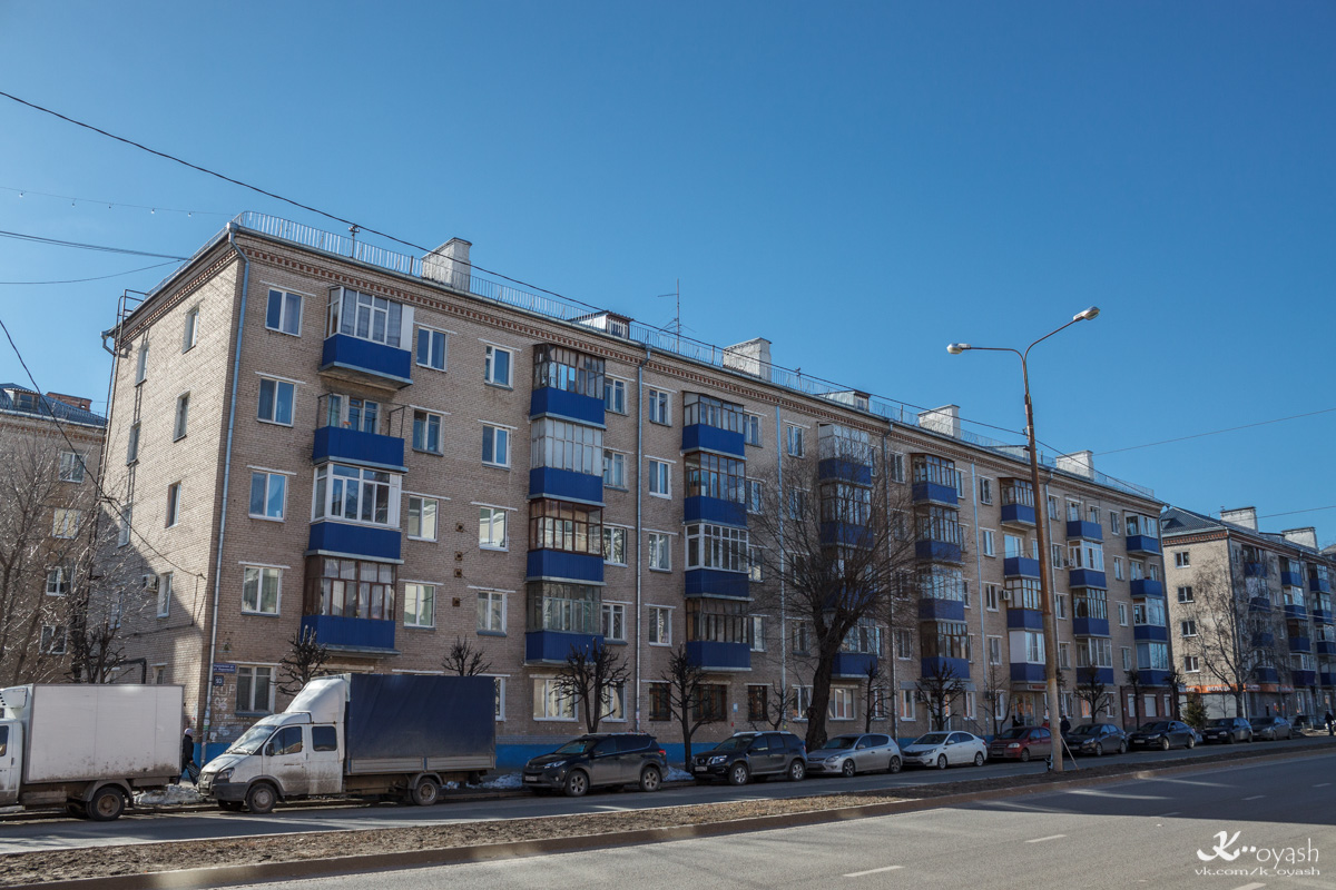 Казань, Улица Гагарина, 2 / Улица Короленко, 91
