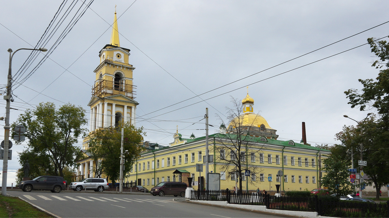 Пермь, Комсомольский проспект, 4