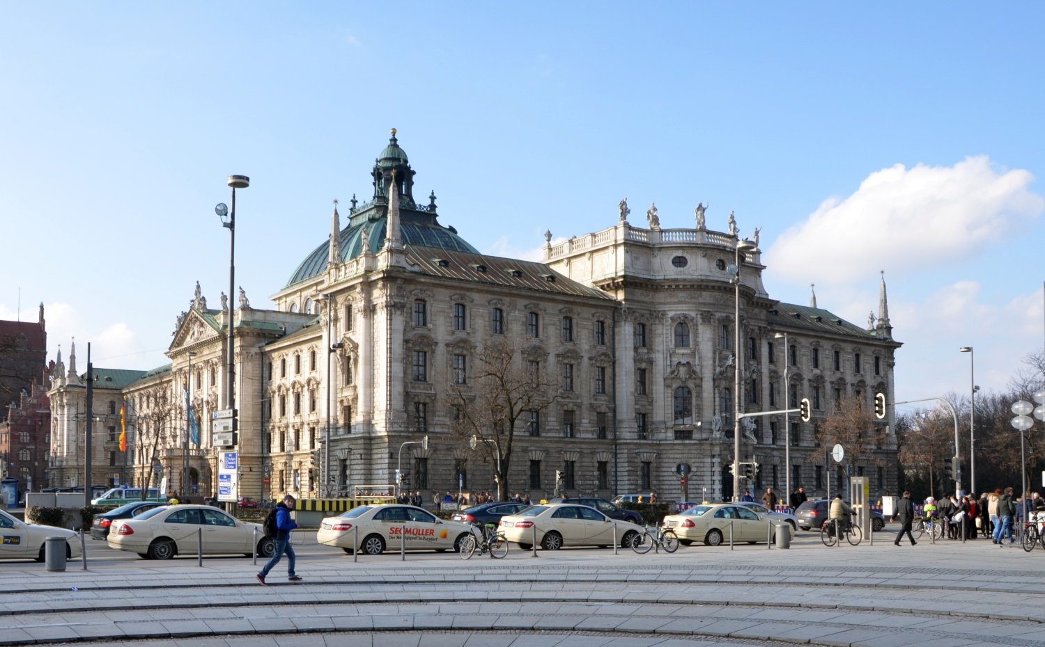 Мюнхен, Elisenstraße, 1