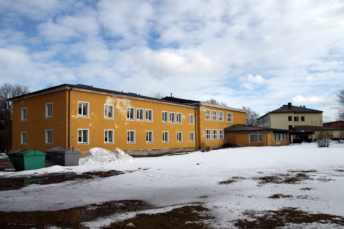Кехра, F. R. Kreutzwaldi, 4