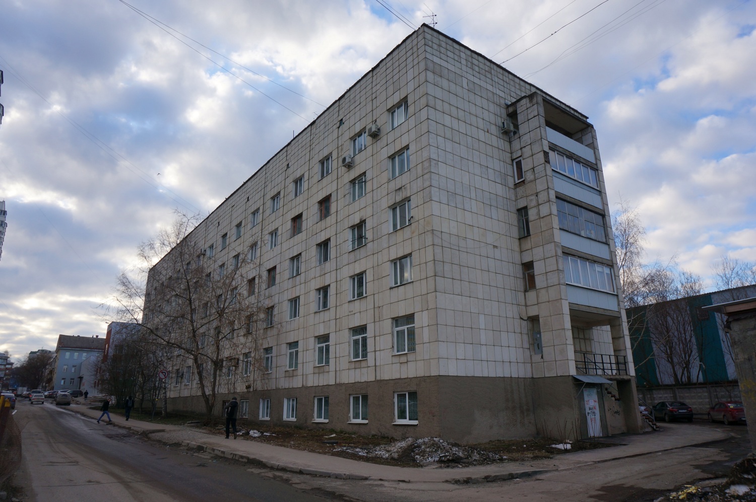 Пермь, Камчатовская улица, 5