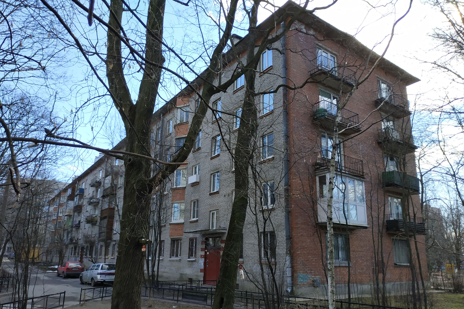 Санкт-Петербург, Улица Карбышева, 4 корп. 2