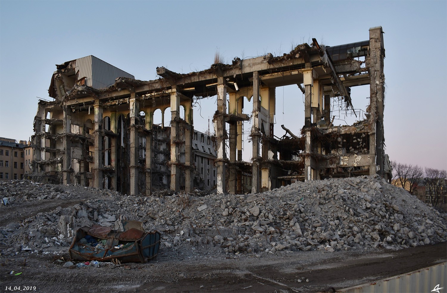 Санкт-Петербург, Набережная реки Карповки, 31 лит. А