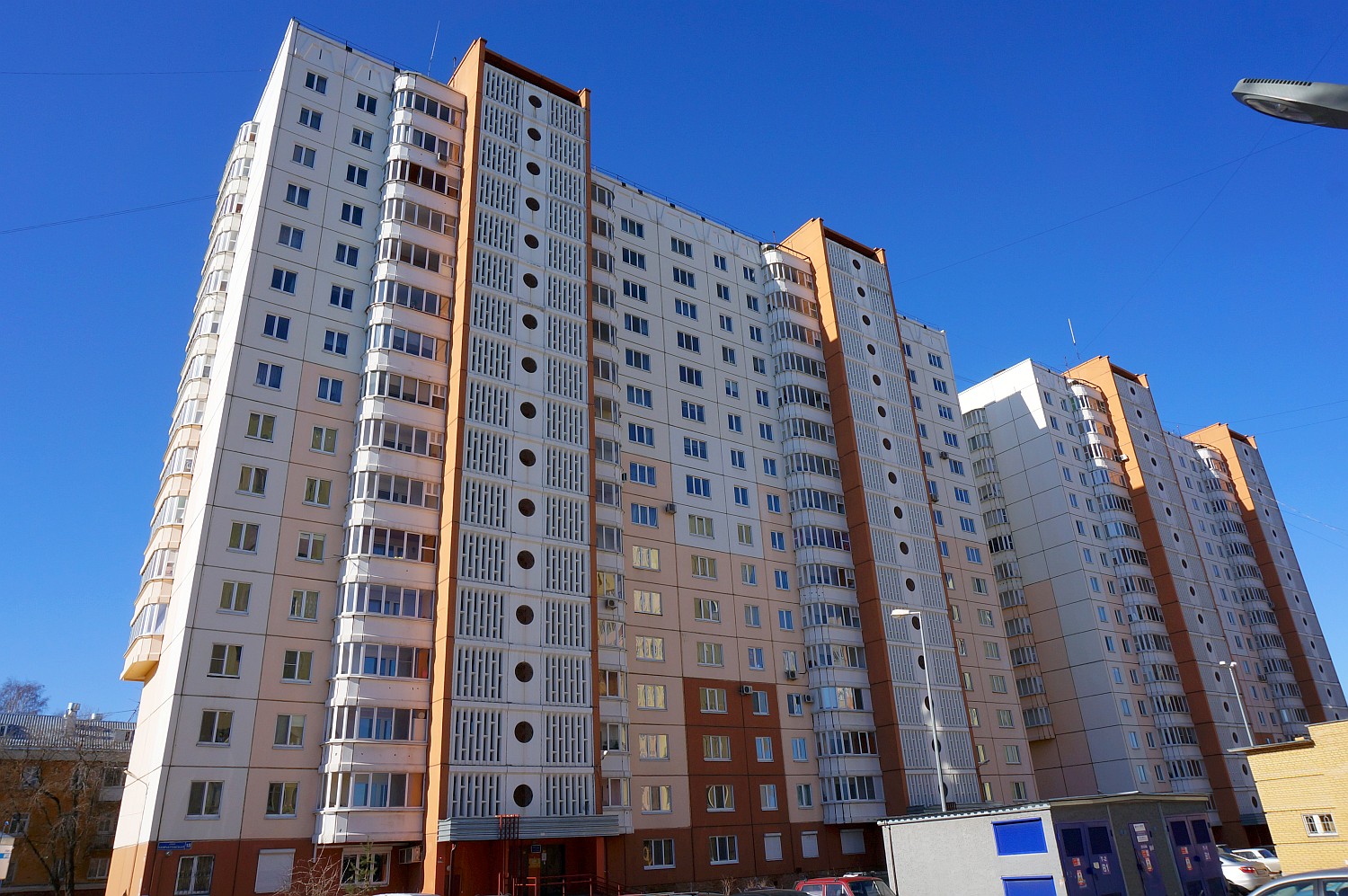 Пермь, Камчатовская улица, 18