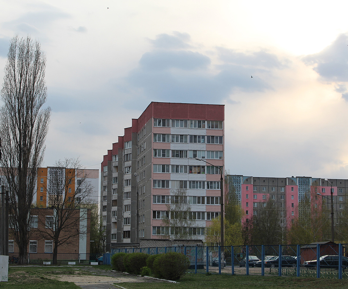 Жлобин, 16-й микрорайон, 10