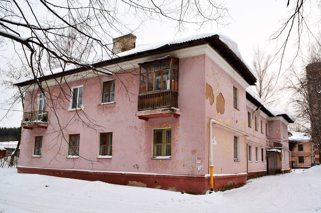 Пермь, Гатчинская улица, 14