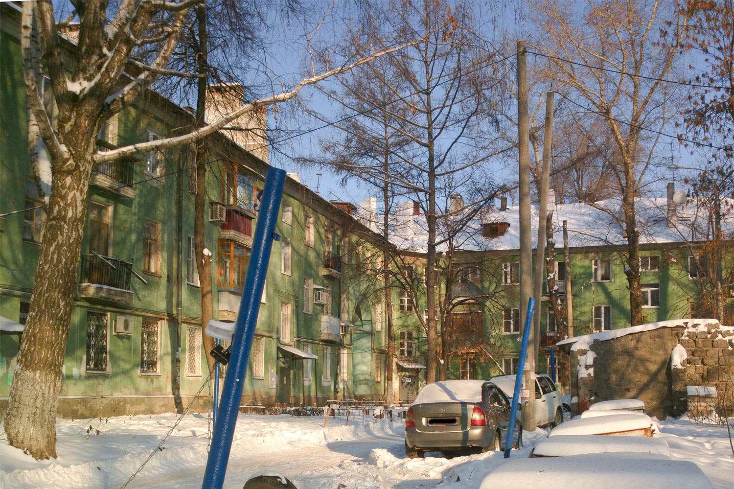 Самара, Проспект Кирова, 42 / Физкультурная улица, 115
