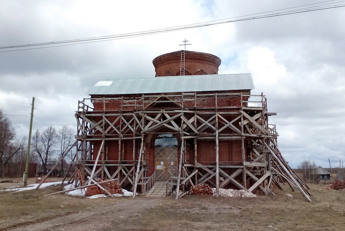 Dobryansky urban okrug, other localities, с. Никулино, Центральная улица, 54