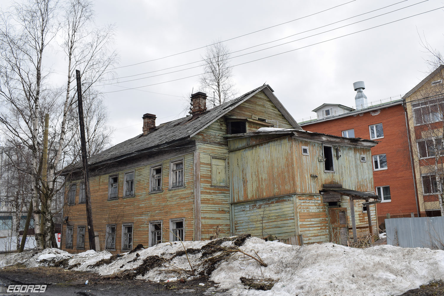 Архангельск, Улица Маяковского, 9 / Улица Георгия Иванова, 49