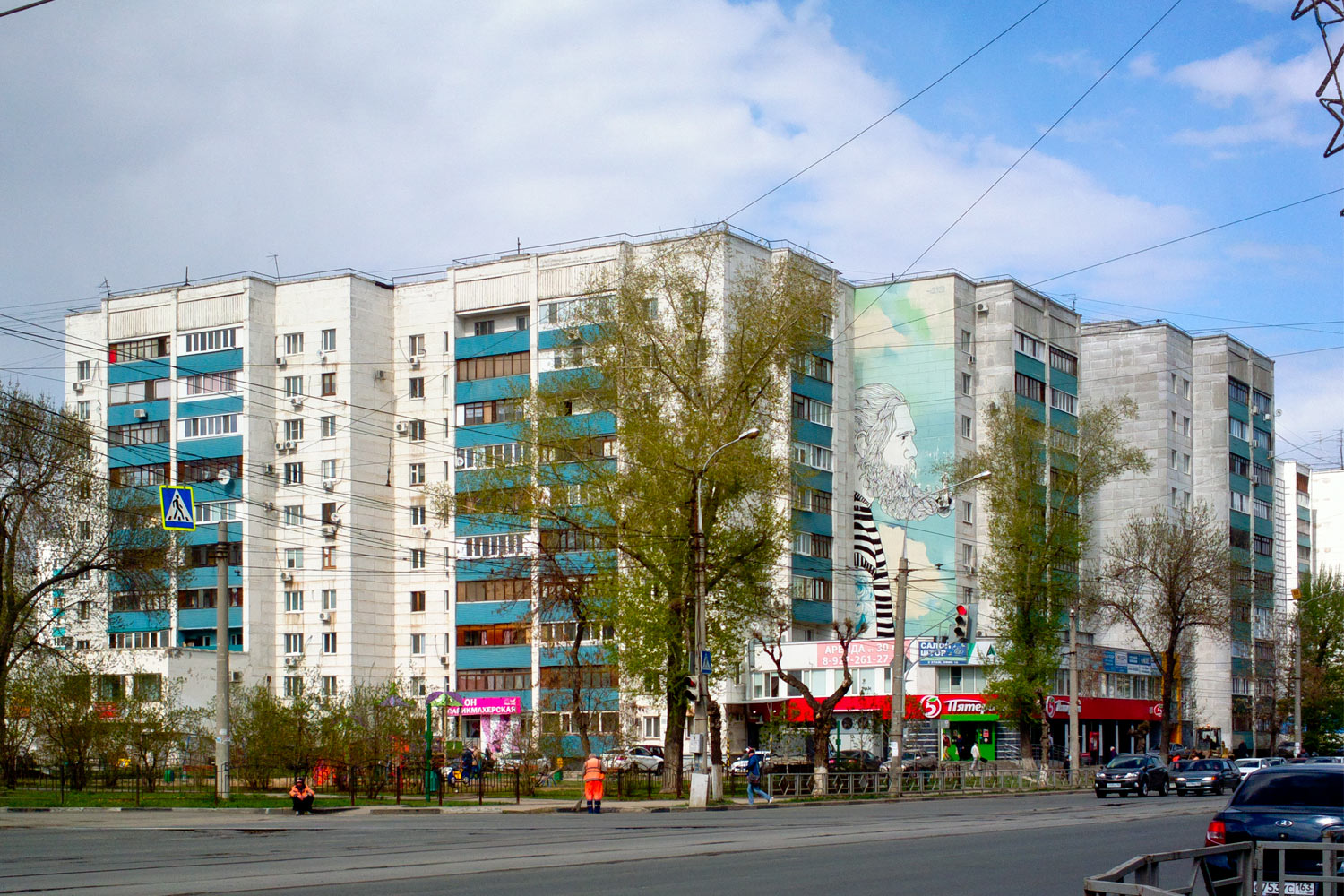 Samara, Советская улица, 3; Улица Победы, 146 / Советская улица, 1. Монументальное искусство (мозаики, росписи)