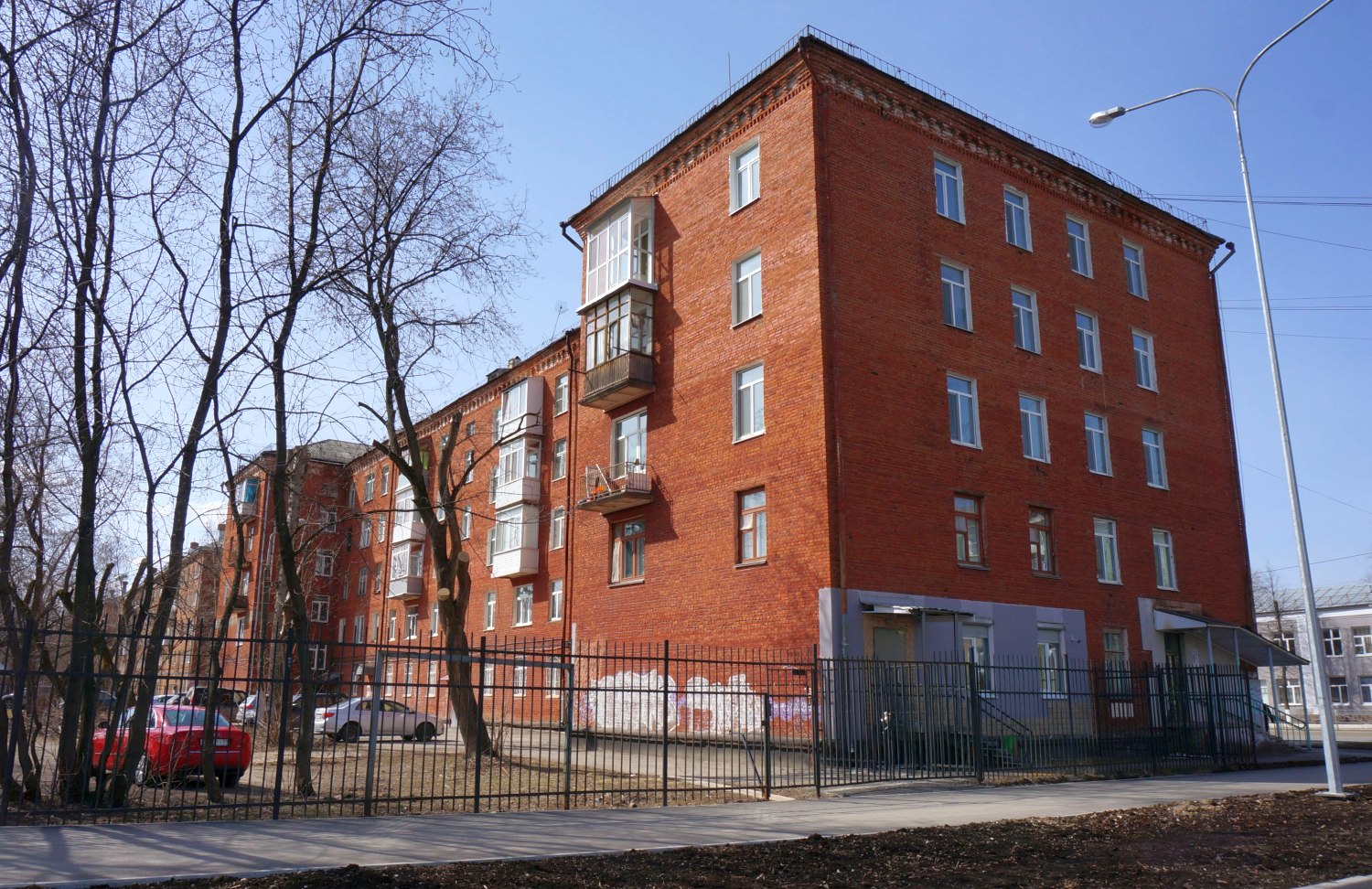 Пермь, Улица Героев Хасана, 11