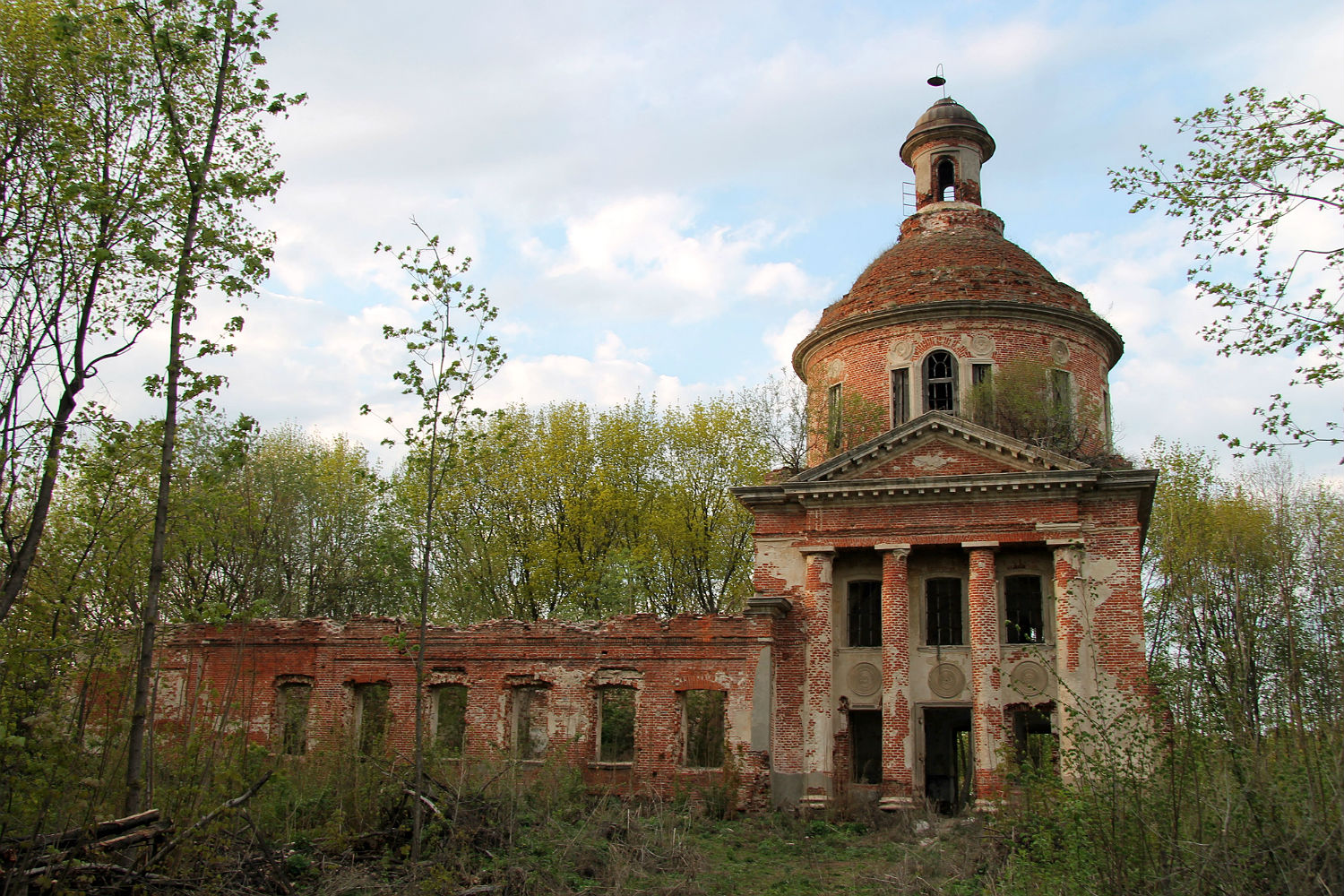 Краснинский район, прочие н.п., с. Верхнедрезгалово, Садовая улица, ?