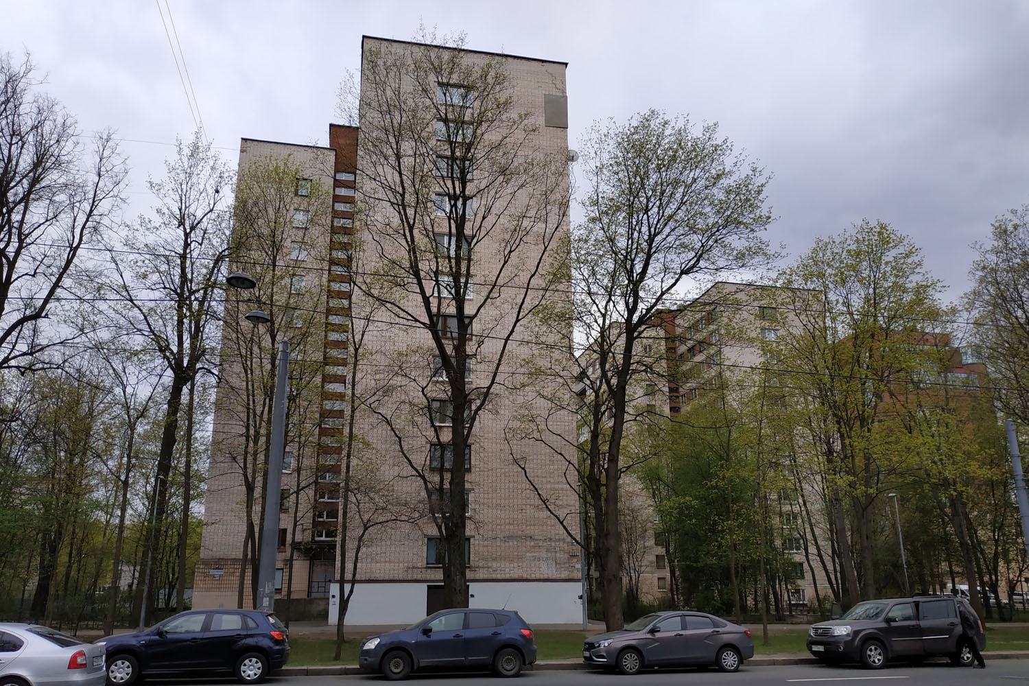 Санкт-Петербург, 2-й Муринский проспект, 37; 2-й Муринский проспект, 39