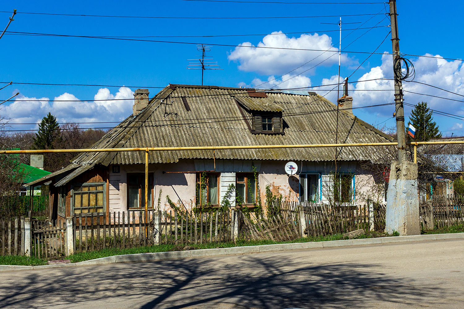 Новосемейкино, Рудничная улица, 10