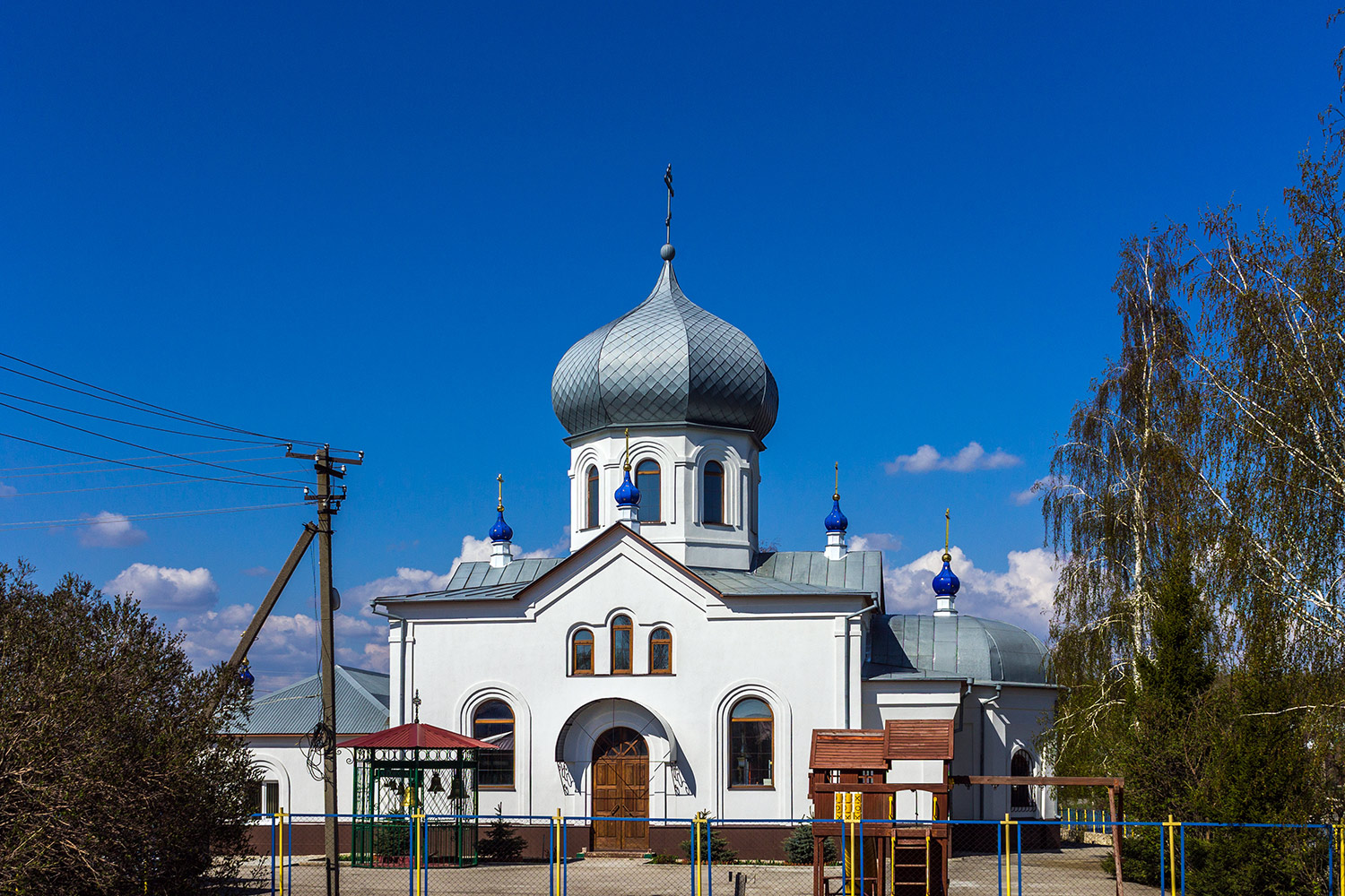 Новосемейкино, Улица Матюгина, 34А