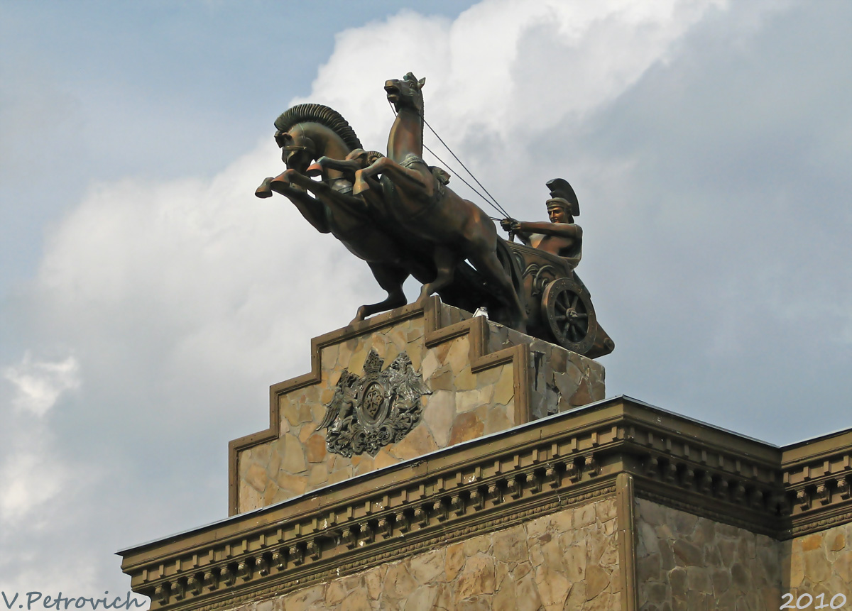 Харьков, Проспект Героев Харькова, 181. Прошу создать новую галерею