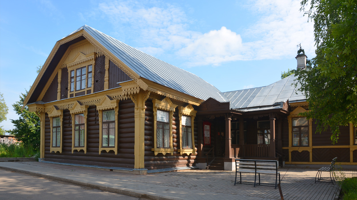 Углич, Ярославская улица, 9