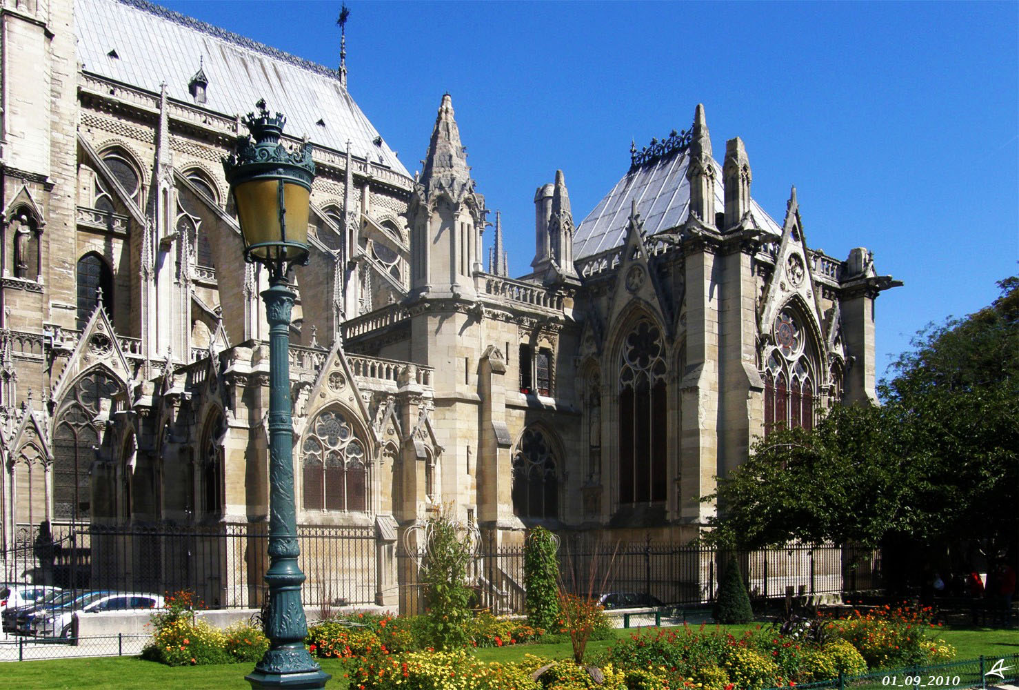 Париж, Rue du Cloître-Notre-Dame, 1