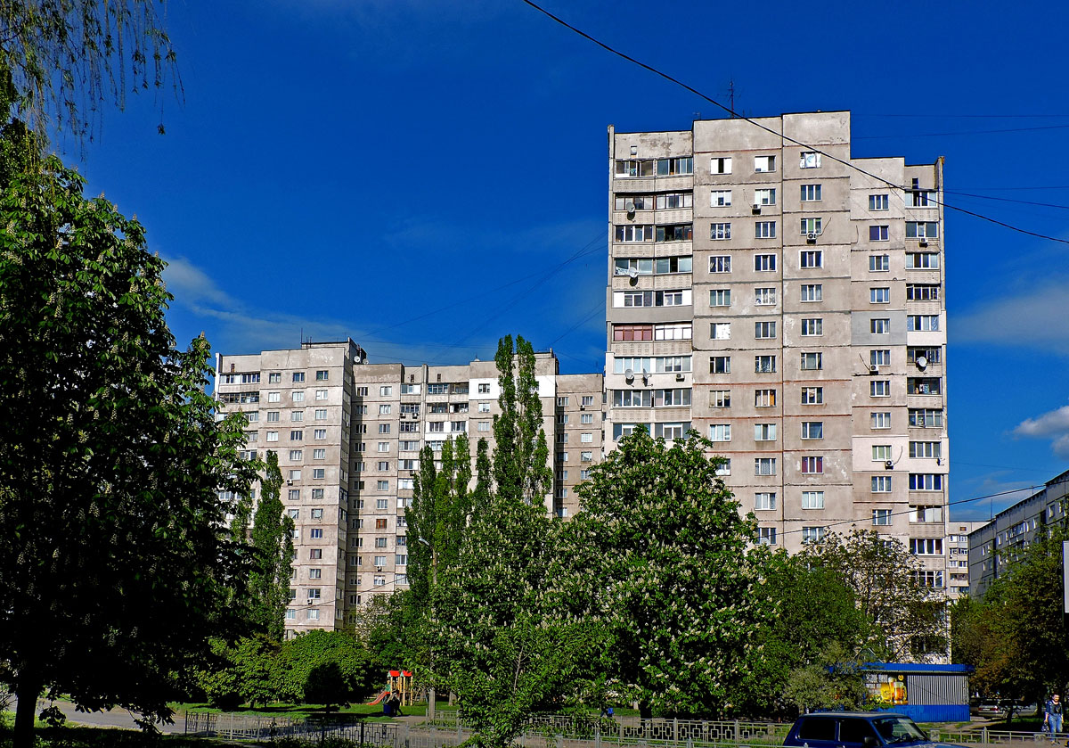 Charkow, Улица Сергея Грицевца, 13; Улица Сергея Грицевца, 11 (п. 1); Улица Сергея Грицевца, 11 (п. 2)