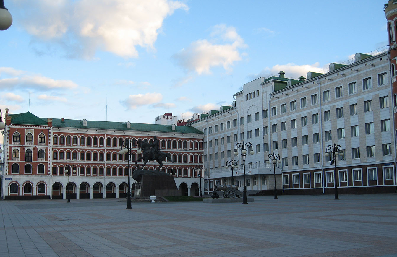 Йошкар-Ола, Ленинский проспект, 24б; Ленинский проспект, 24а