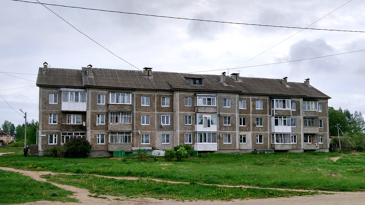 Некрасовское, Улица Строителей, 2
