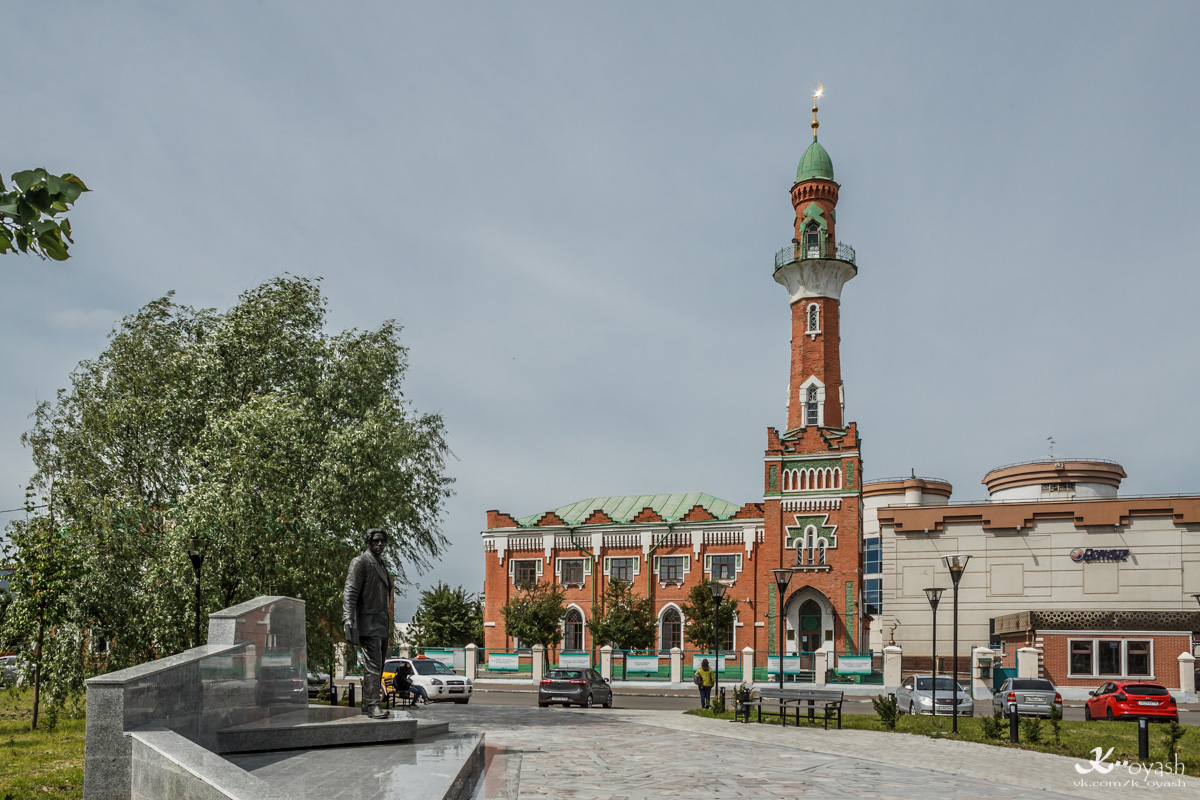 Казань, Улица Хади Такташа, 26