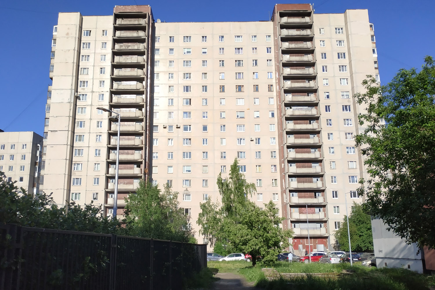 Санкт-Петербург, Проспект Космонавтов, 75