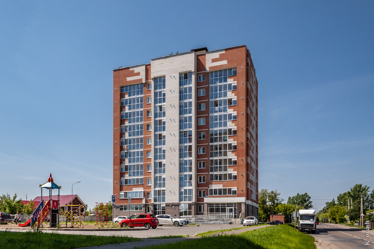 Казань, Приволжская улица, 102 корп. 1