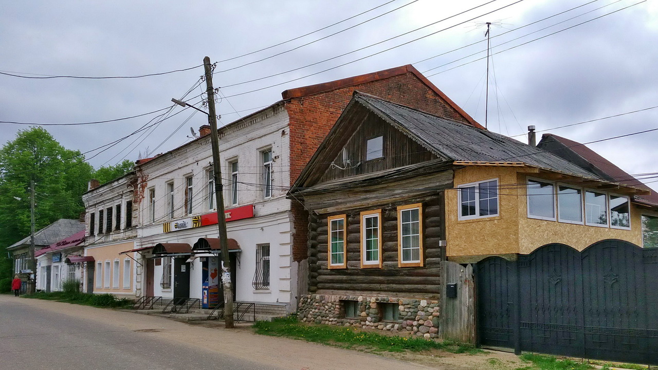 Некрасовское, Кооперативная улица, 5; Кооперативная улица, 7; Кооперативная улица, 9; Кооперативная улица, 13; Кооперативная улица, 15