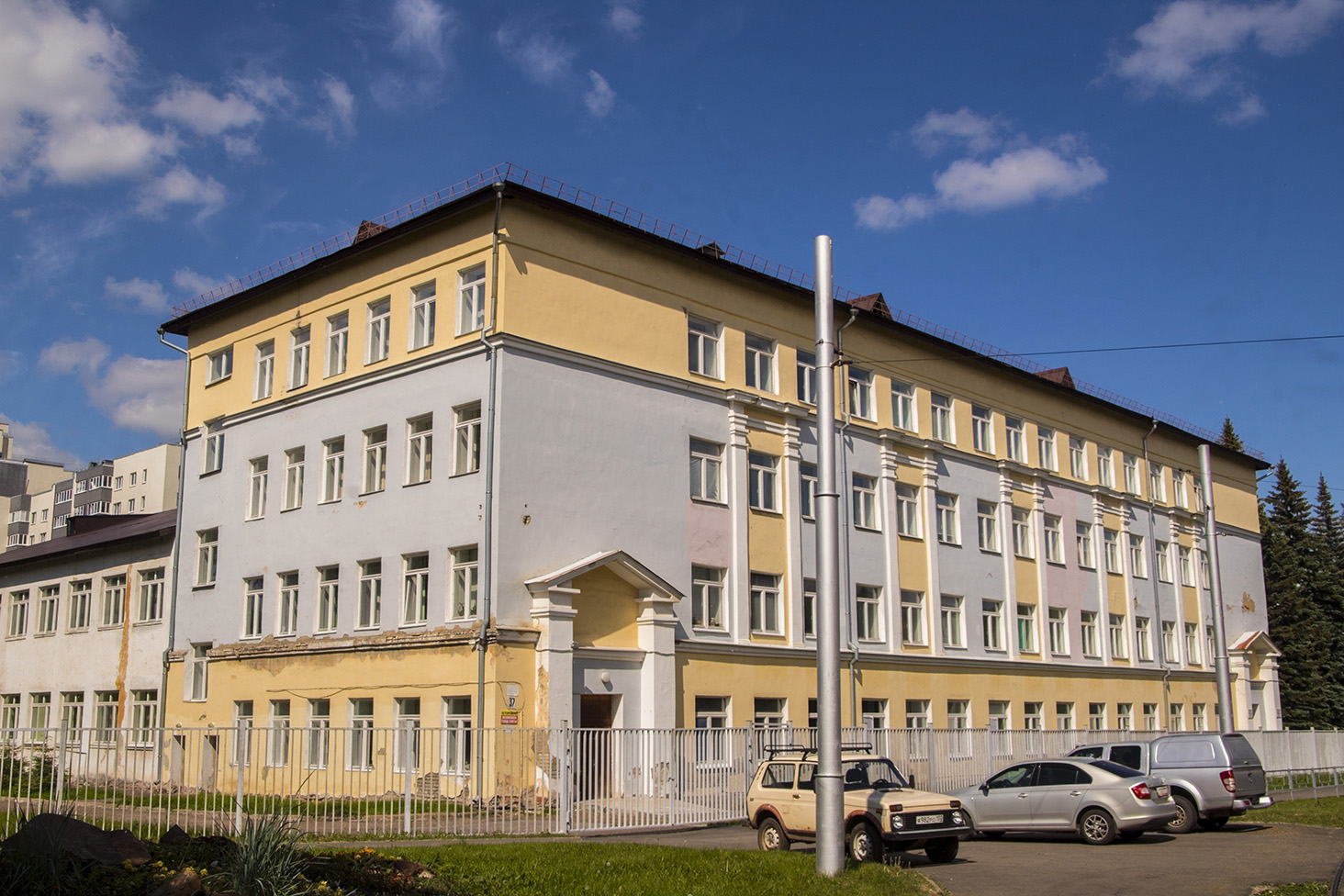 Уфа, Кольцевая улица, 37